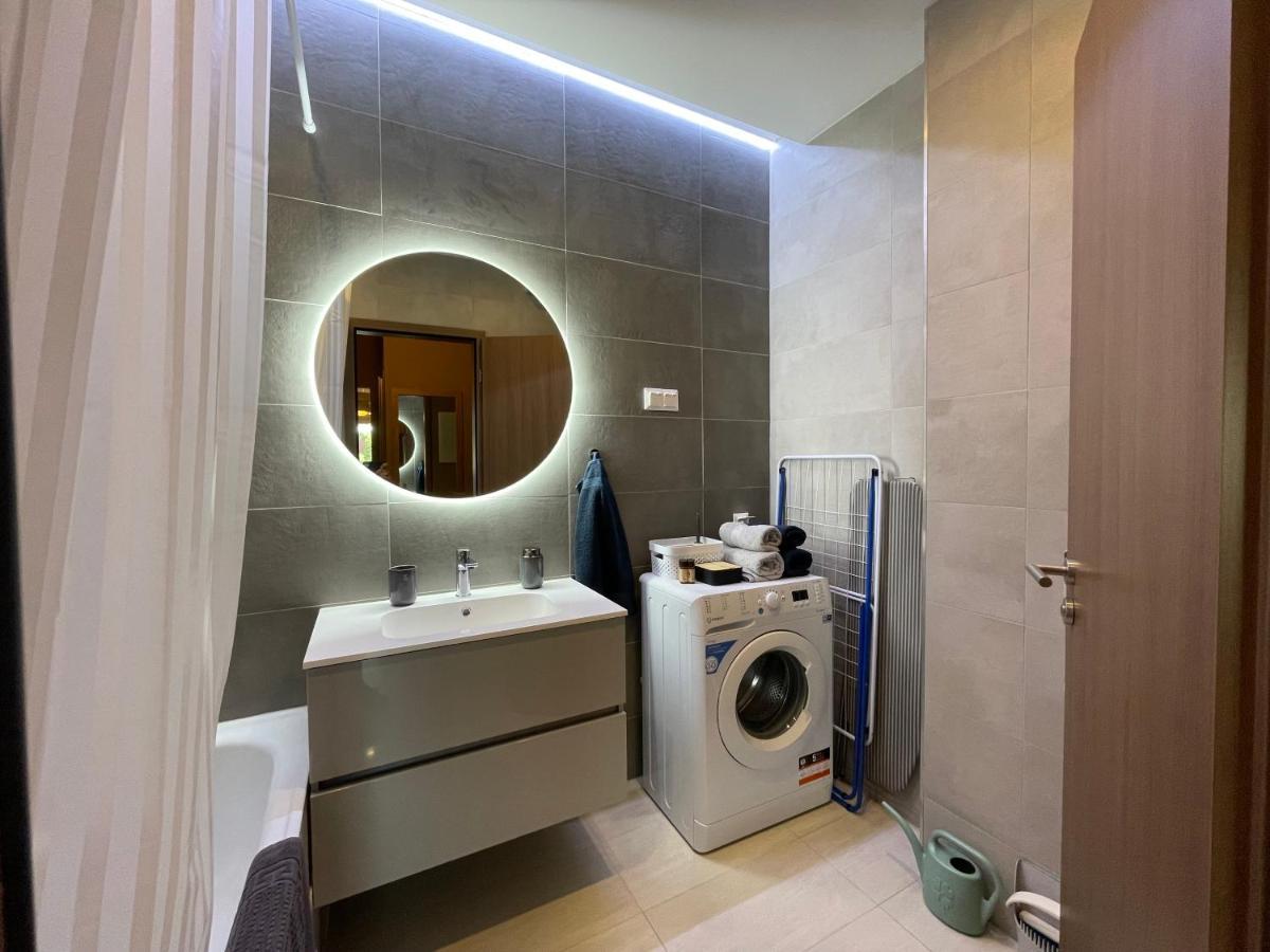 Macropolis Apartments ميسكولك المظهر الخارجي الصورة